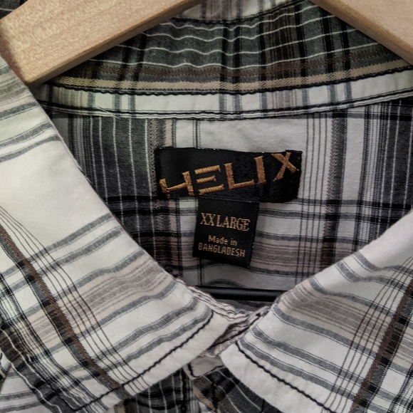 👣Helix Beige and Black Plaid Western Shirt - Picture 2 of 3